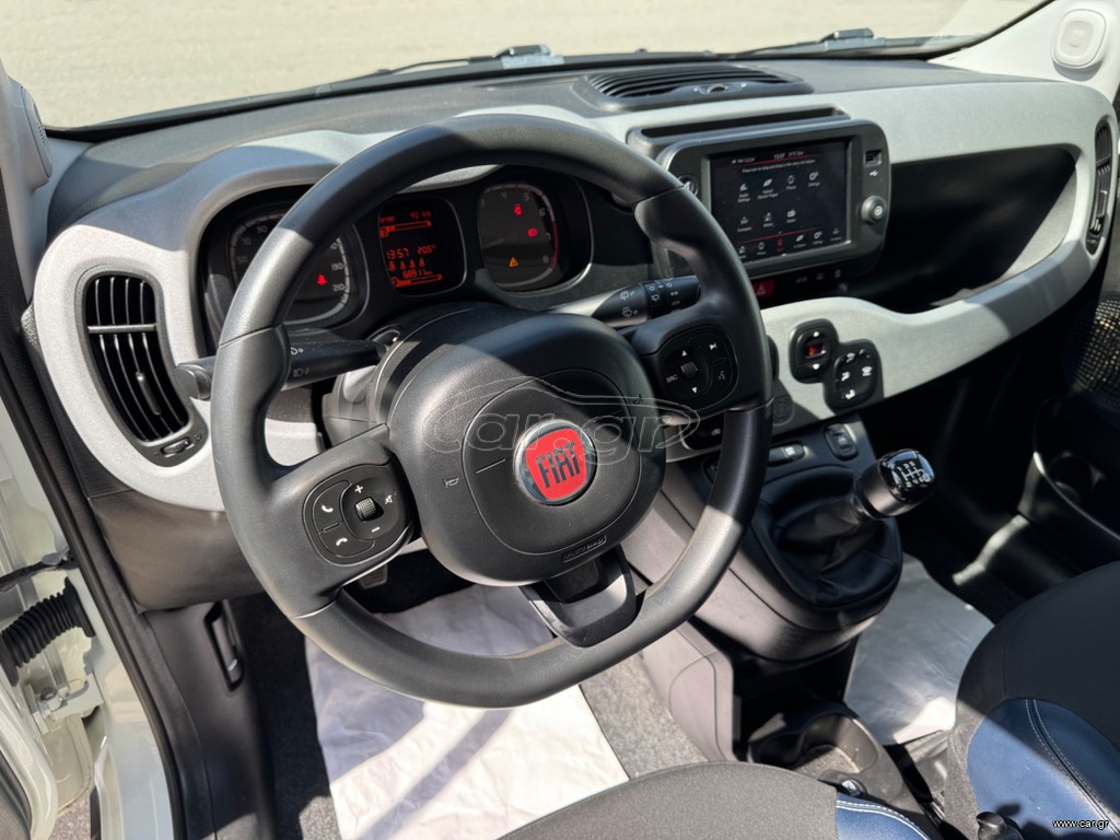 Fiat Panda CITY CROSS HYBRID