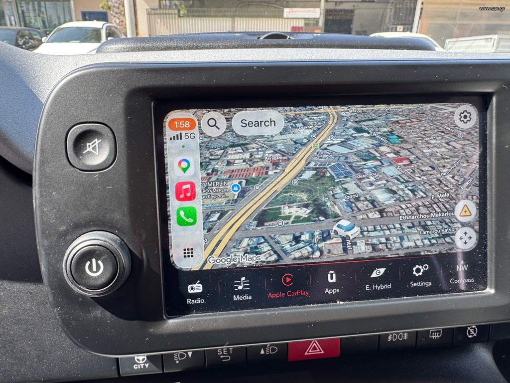 Fiat Panda CITY CROSS HYBRID