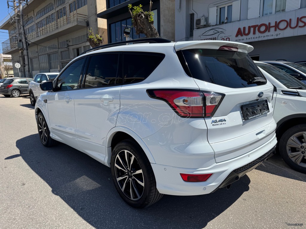 Ford Kuga ST-LINE
