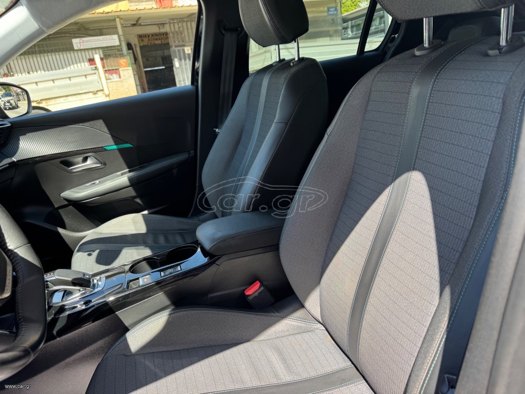 Peugeot 208 ALLURE PLUS