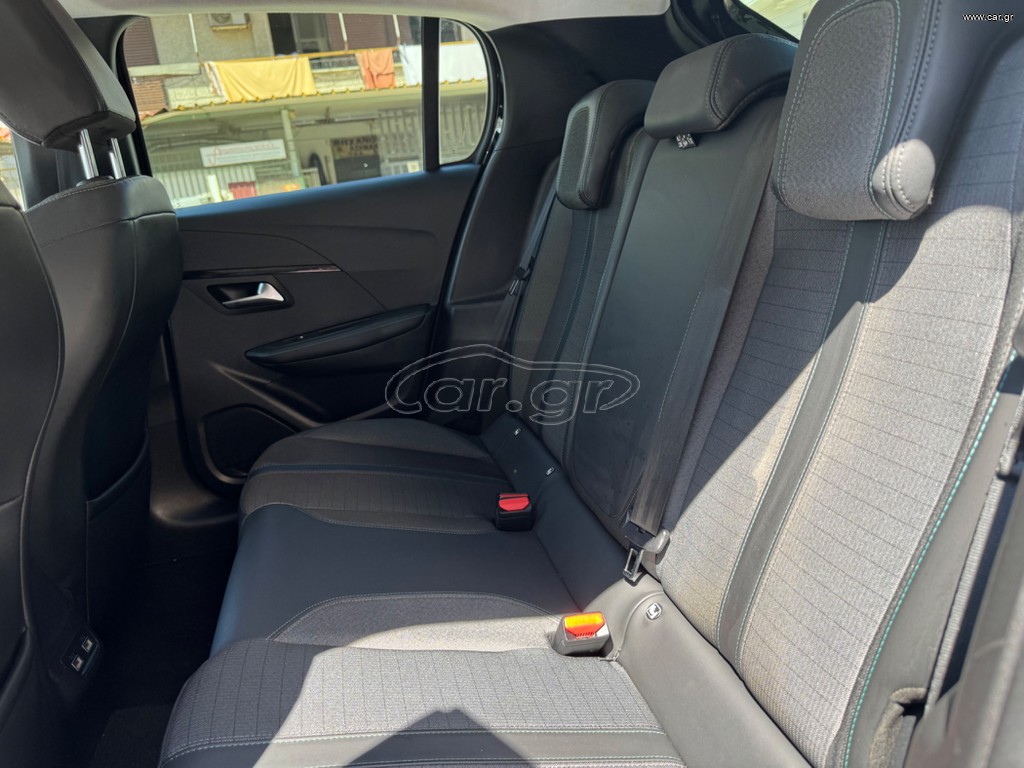 Peugeot 208 ALLURE PLUS