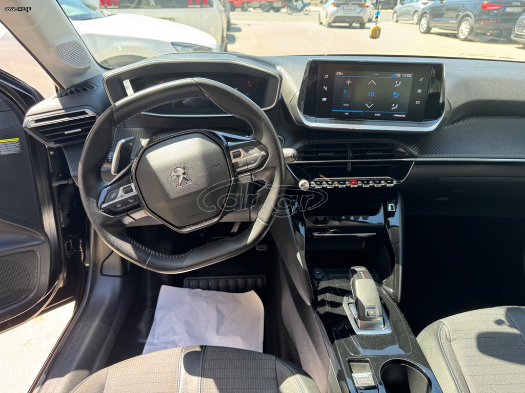 Peugeot 208 ALLURE PLUS