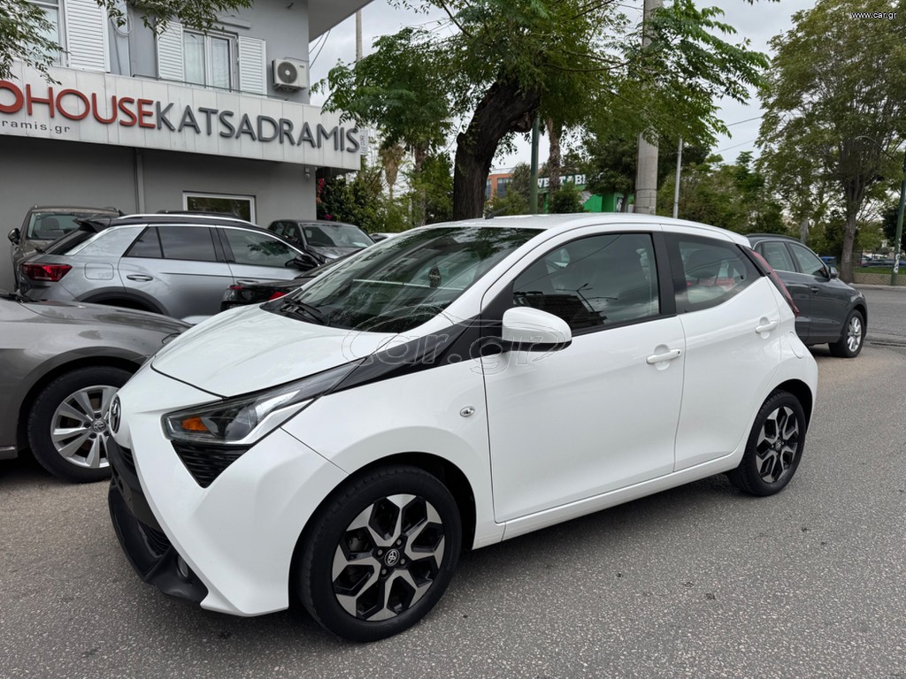 Toyota Aygo X-PLAY SPORT MMT