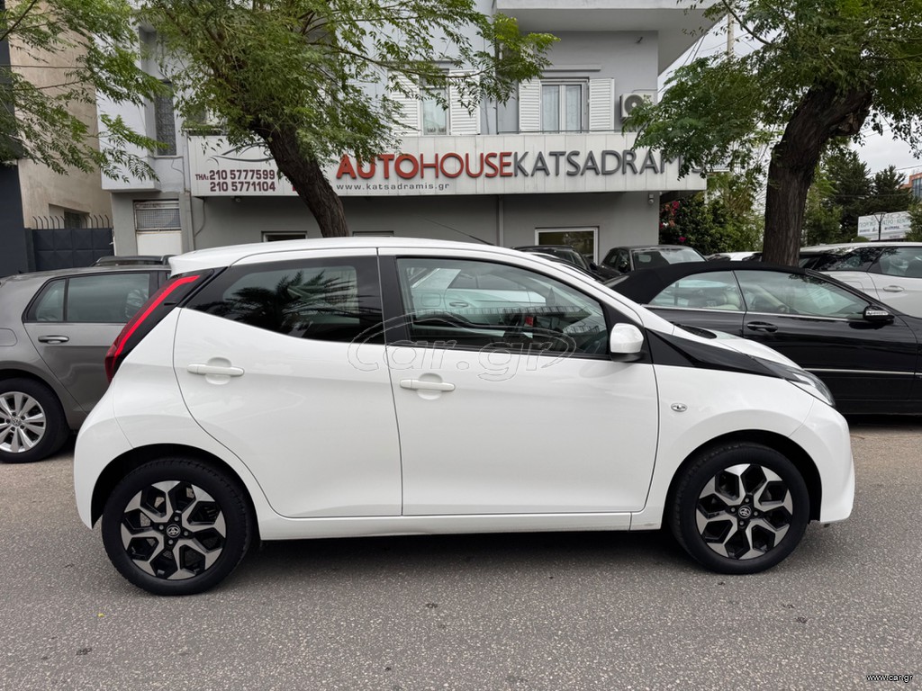 Toyota Aygo X-PLAY SPORT MMT